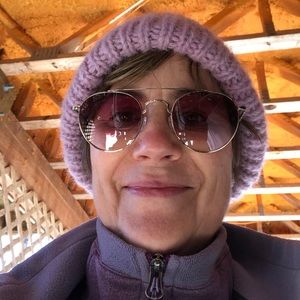 Meet your Posher, Kim